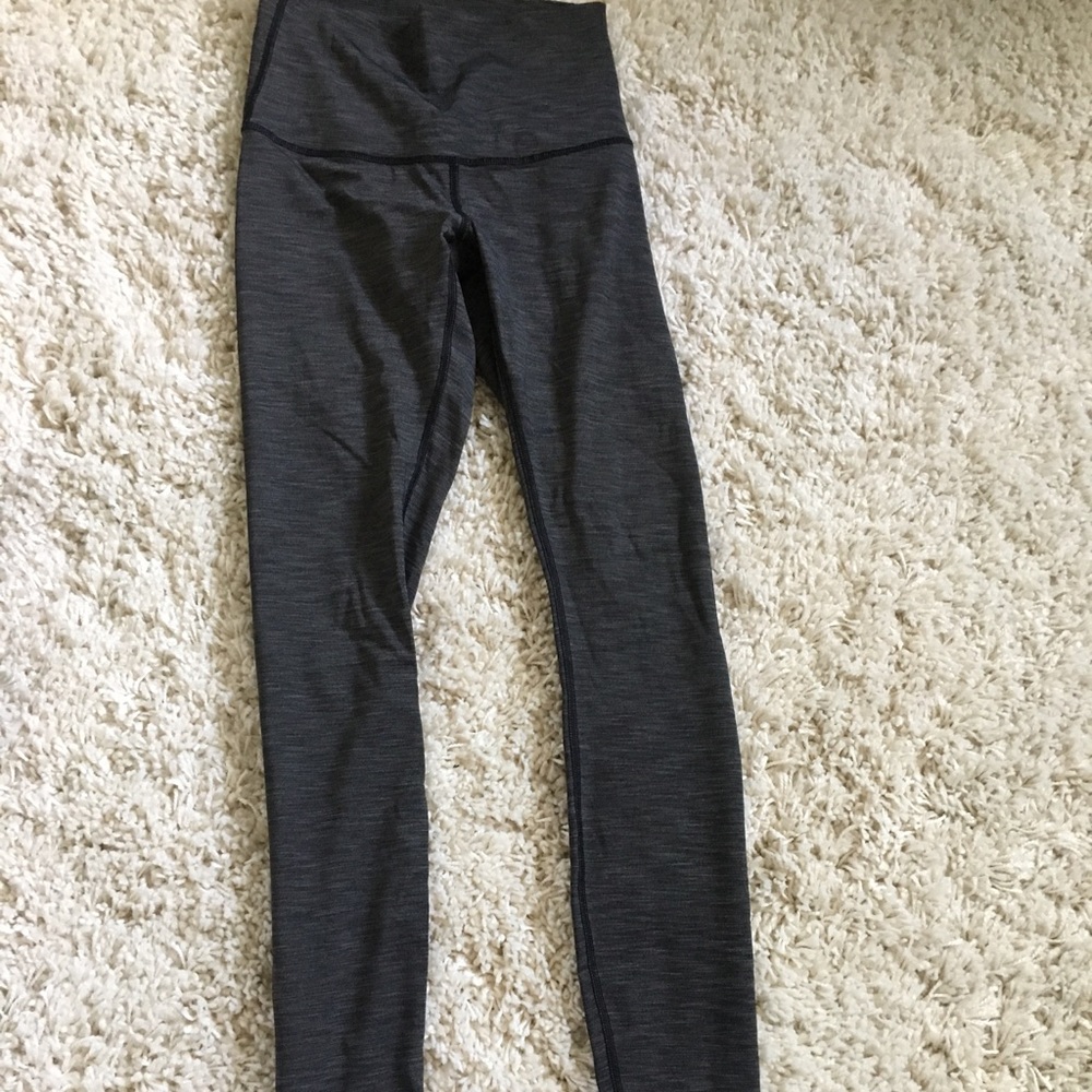 Hi-rise Lululemon Leggings 🍋